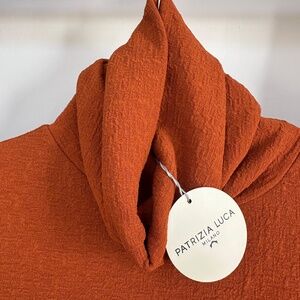 NWT Patrizia Luca turtleneck in Burnt Orange, L